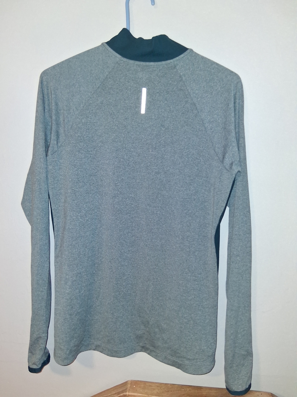 REI Women's Gray Long-Sleeve Performance Tee with Black Collar